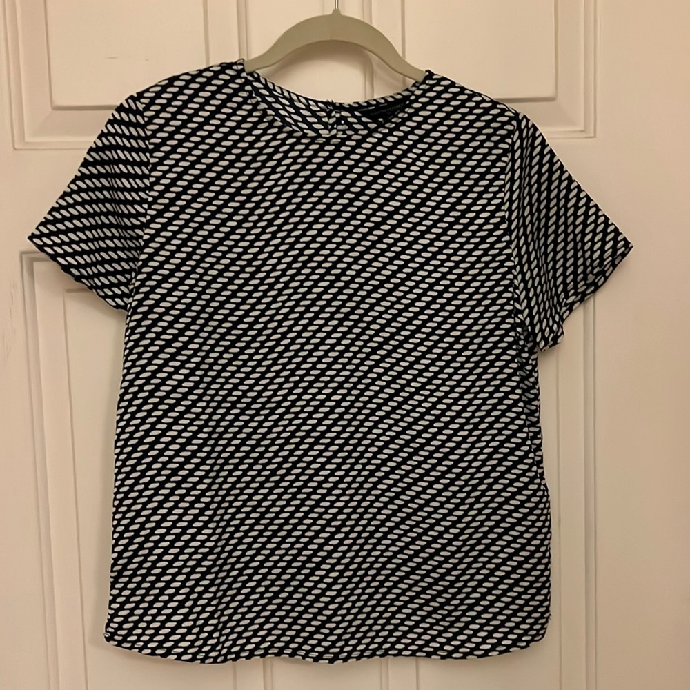 Banana Republic short sleeve dress blouse